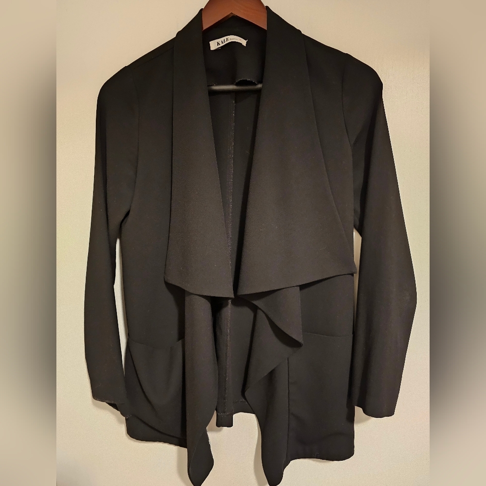 Chic Crepe Women's Blazer Black